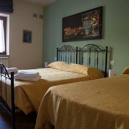 La Carretteria Guest House Mistretta Bagian luar foto