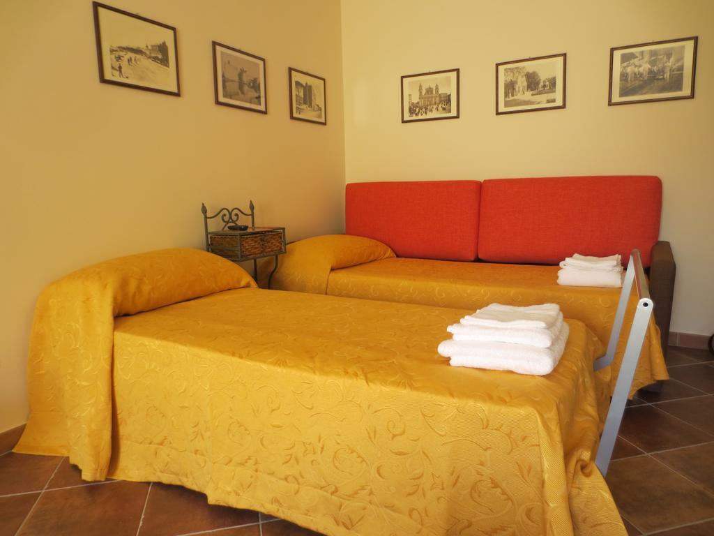 La Carretteria Guest House Mistretta Ruang foto