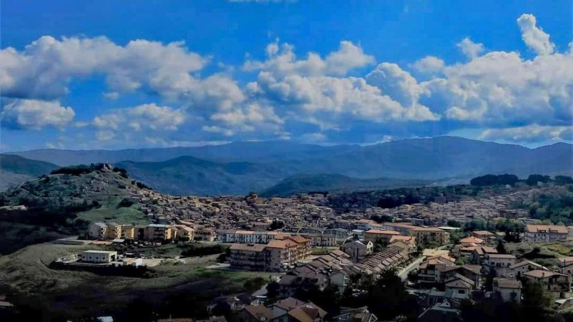 La Carretteria Guest House Mistretta Bagian luar foto