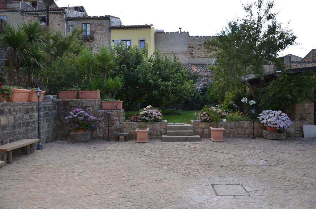 La Carretteria Guest House Mistretta Bagian luar foto